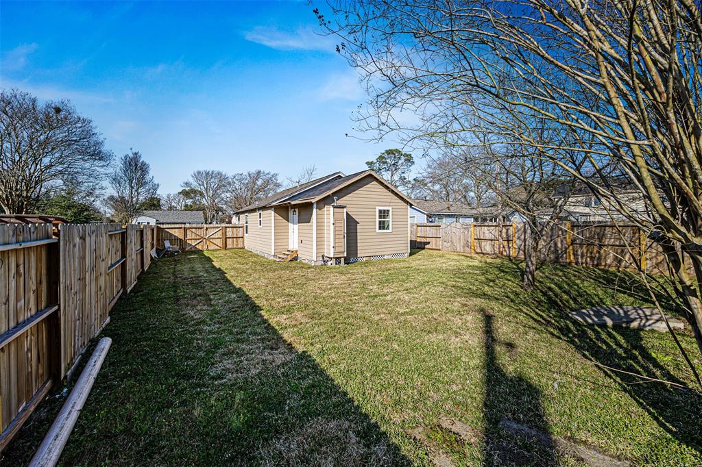 319 S Utah Street, La Porte, Texas image 21