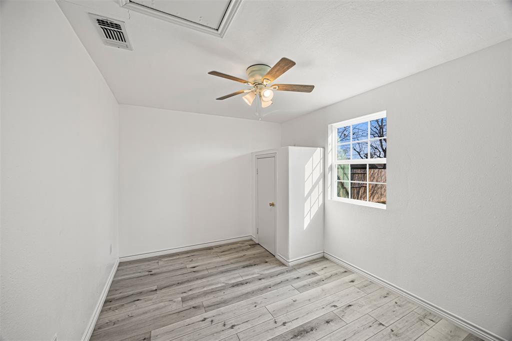 319 S Utah Street, La Porte, Texas image 16