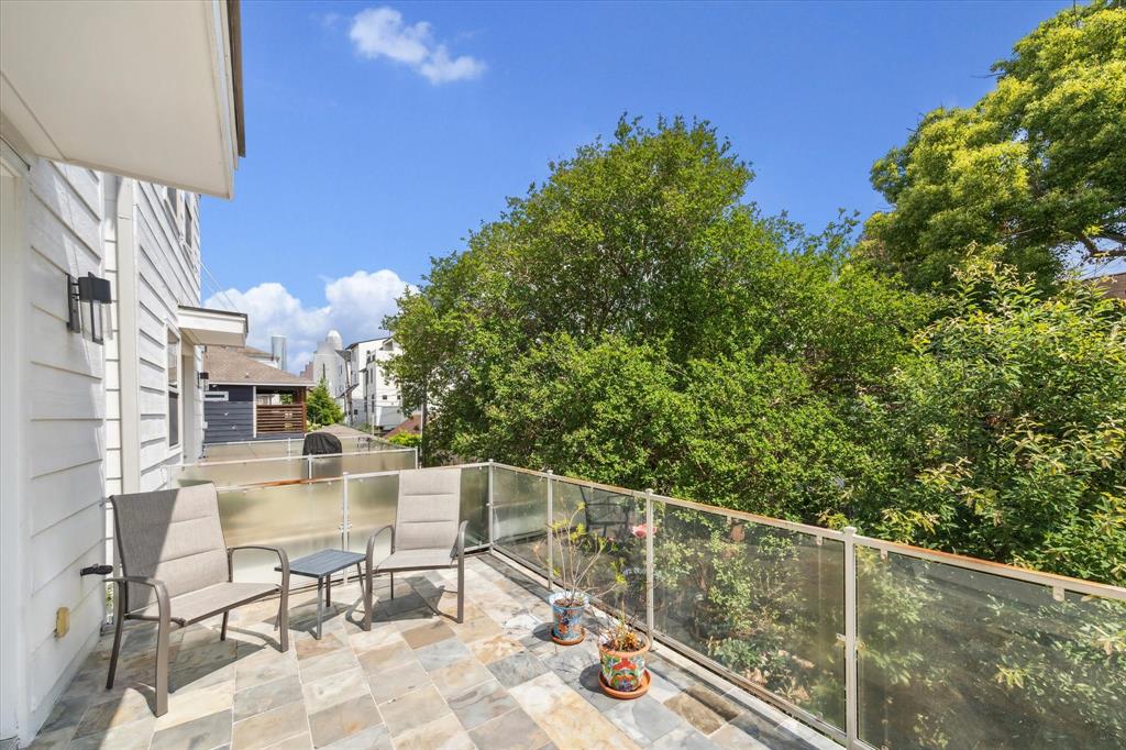 409 W Polk Street