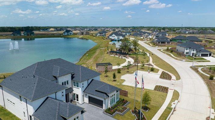 2116 Lila Sky Lane Drive, Friendswood, Texas image 30
