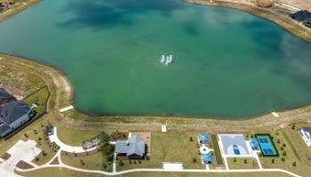 2116 Lila Sky Lane Drive, Friendswood, Texas image 29