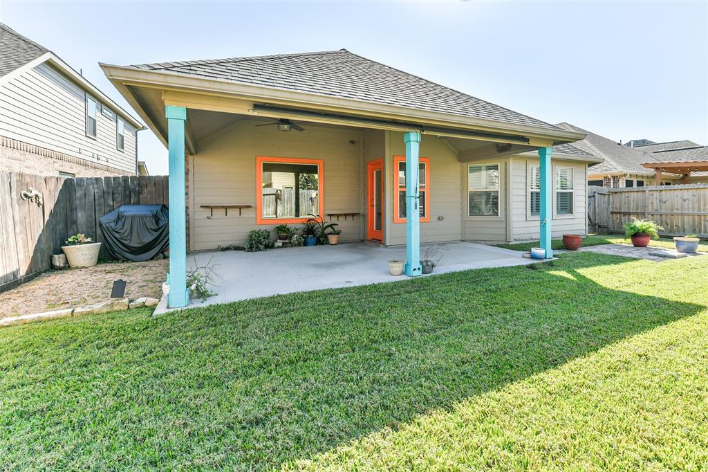 1426 Coleto Creek Lane, League City, Texas image 32