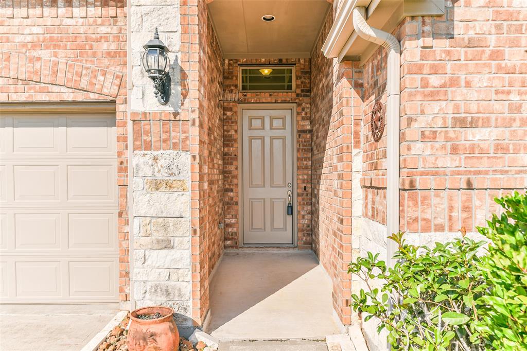 1426 Coleto Creek Lane, League City, Texas image 2