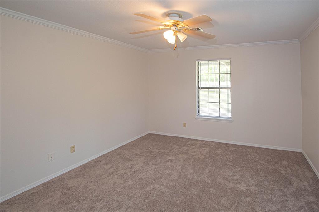 320 Bridgeview Drive, Onalaska, Texas image 10