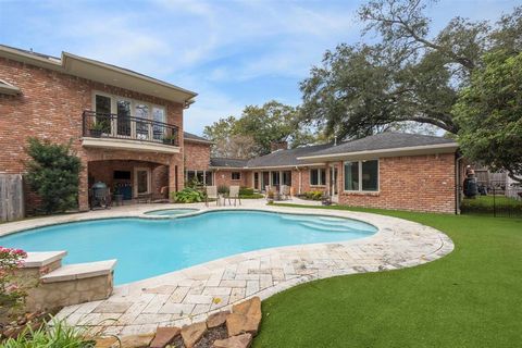 5659 Del Monte Drive Houston TX 77056