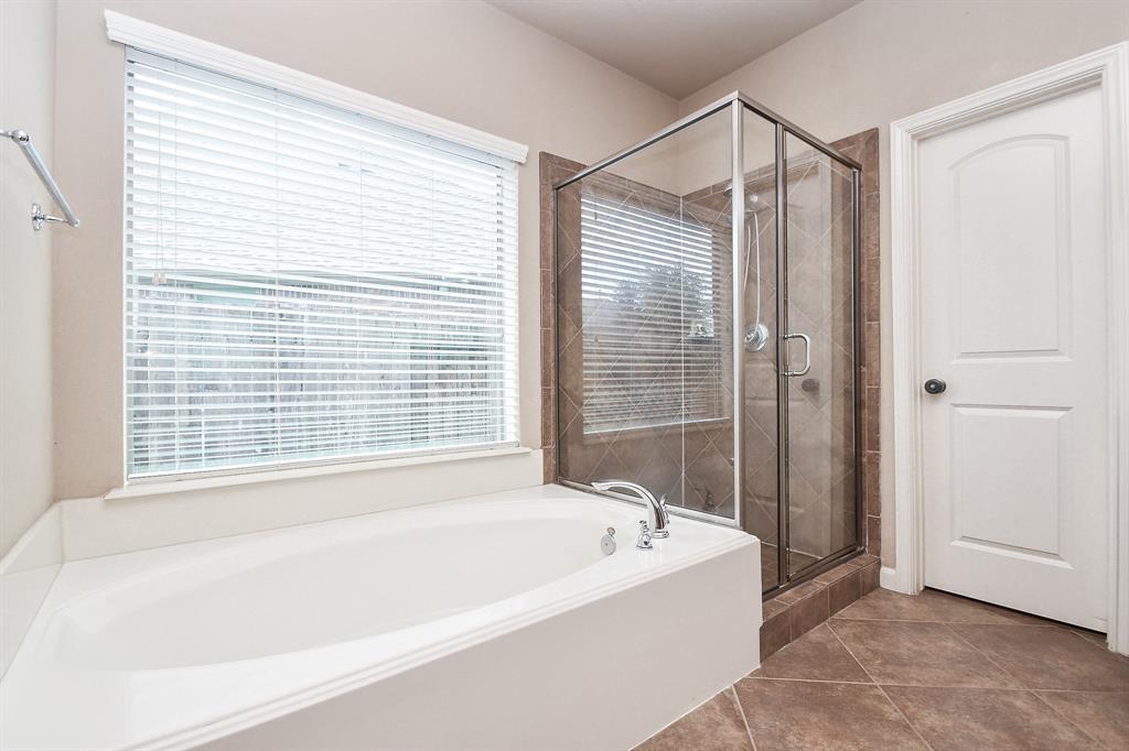 5207 Belvedere Drive, Rosenberg, Texas image 25