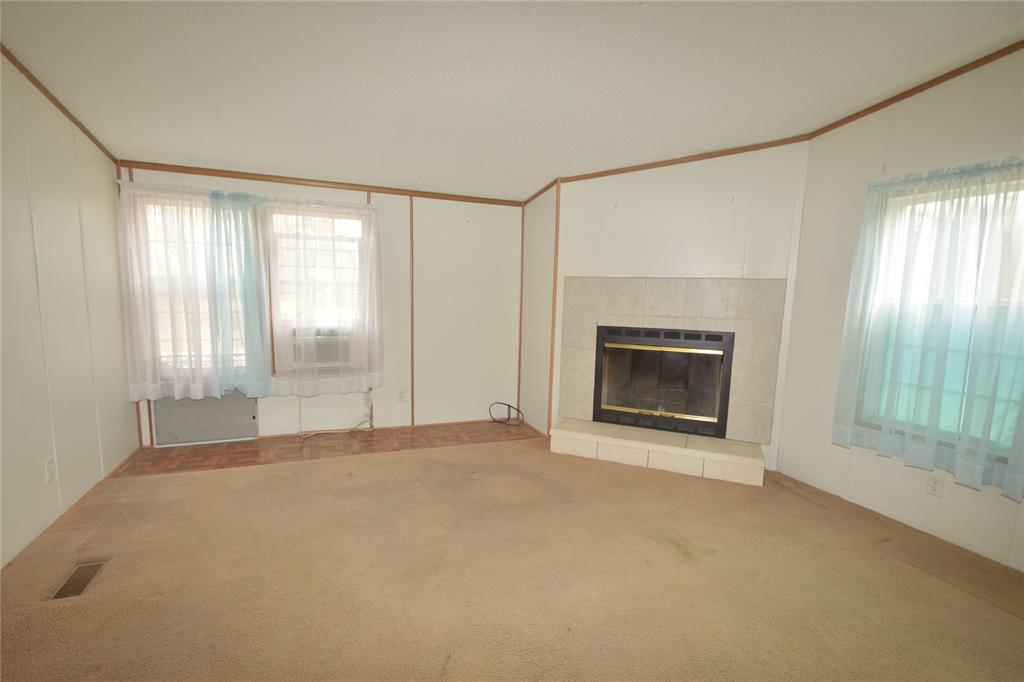 16359 Crockett Crossing