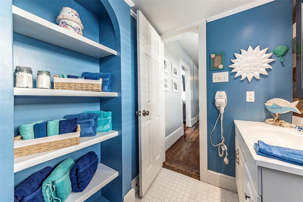 610 13th Street, Galveston, Texas image 30