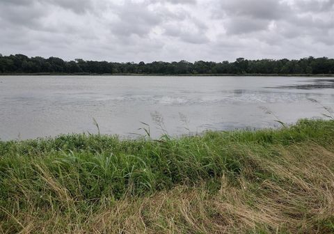 Photo of 521 Barx Ranch Sec 17 Blk 3, Angleton, TX 77515 (MLS # 25131481)