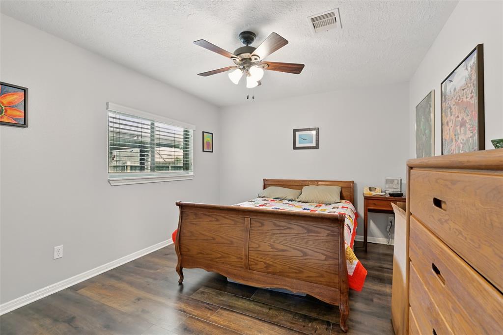 2016 Rincon Drive, League City, Texas image 10