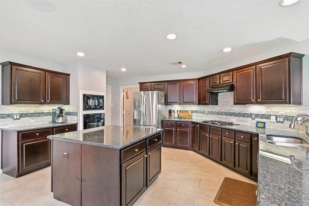 2016 Rincon Drive, League City, Texas image 20