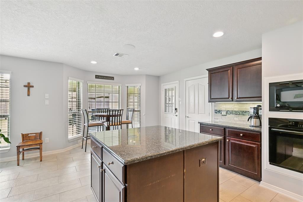 2016 Rincon Drive, League City, Texas image 24