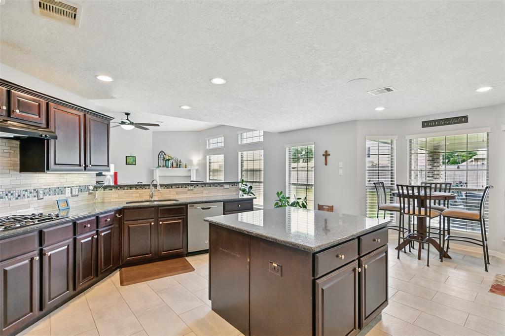 2016 Rincon Drive, League City, Texas image 21