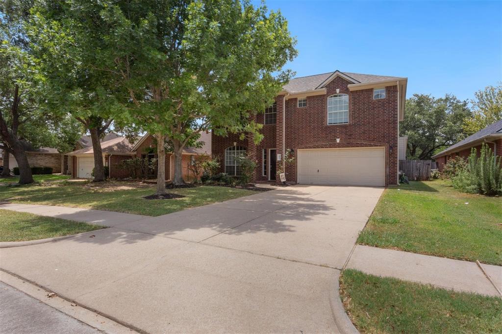 1835 Foster Leaf Lane, Richmond, Texas image 4