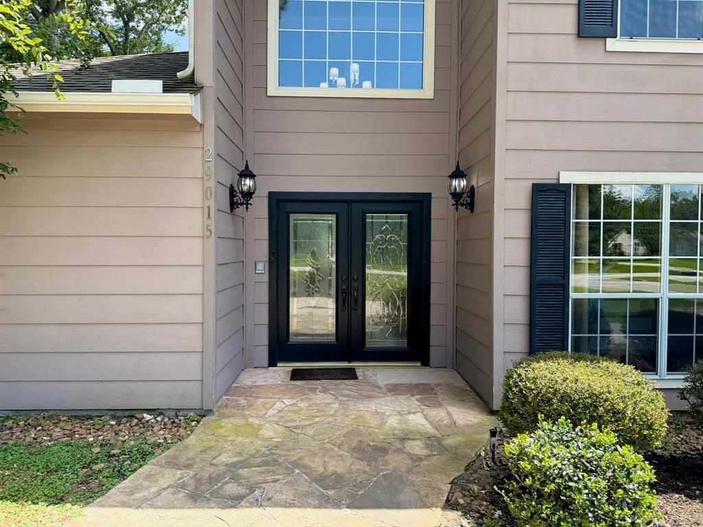 29015 Commons Oaks Drive, Huffman, Texas image 13