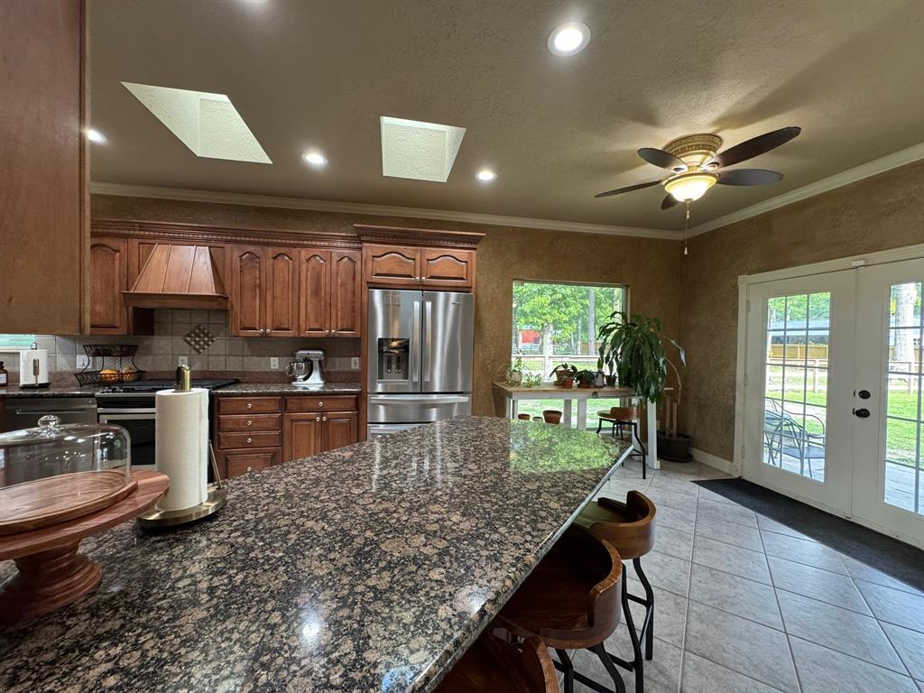 29015 Commons Oaks Drive, Huffman, Texas image 35