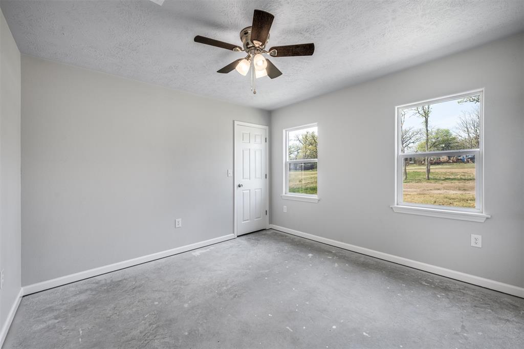303 Apache Drive, Somerville, Texas image 14