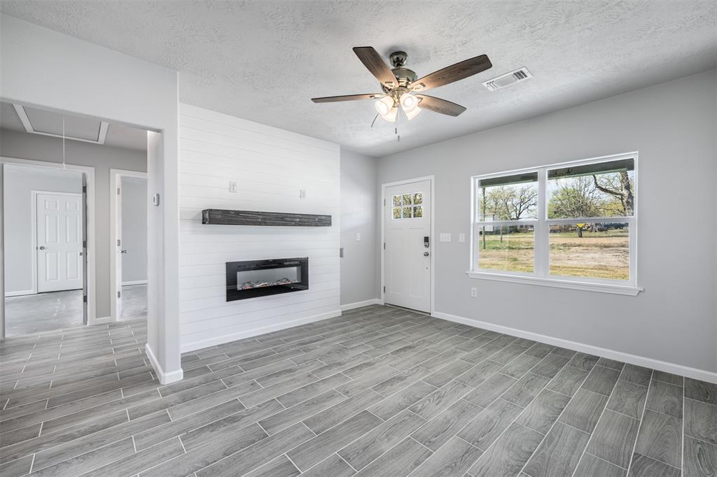 303 Apache Drive, Somerville, Texas image 6