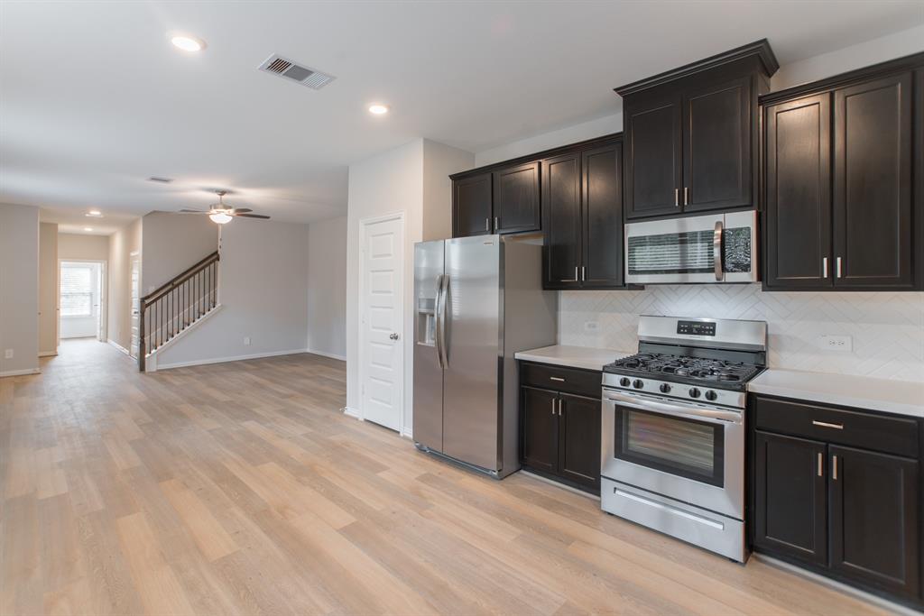 218 Skybranch Court, Conroe, Texas image 20