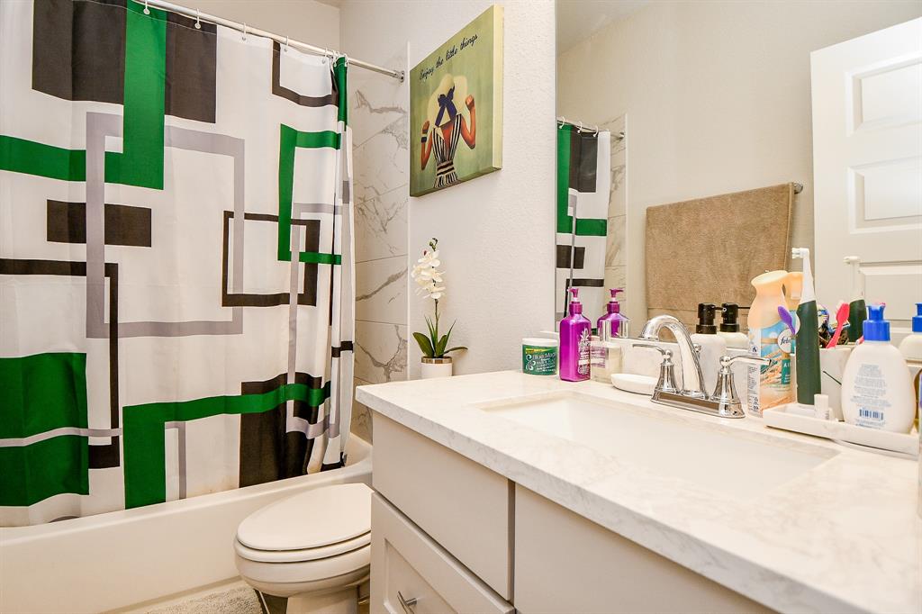 Katy, Texas 77493, United States, 5 Bedrooms Bedrooms, ,5 BathroomsBathrooms,Residential,Active,165995