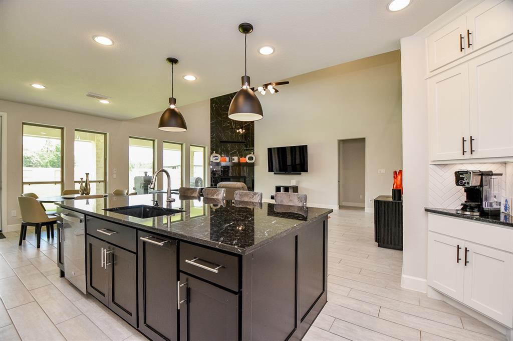 Katy, Texas 77493, United States, 5 Bedrooms Bedrooms, ,5 BathroomsBathrooms,Residential,Active,165995