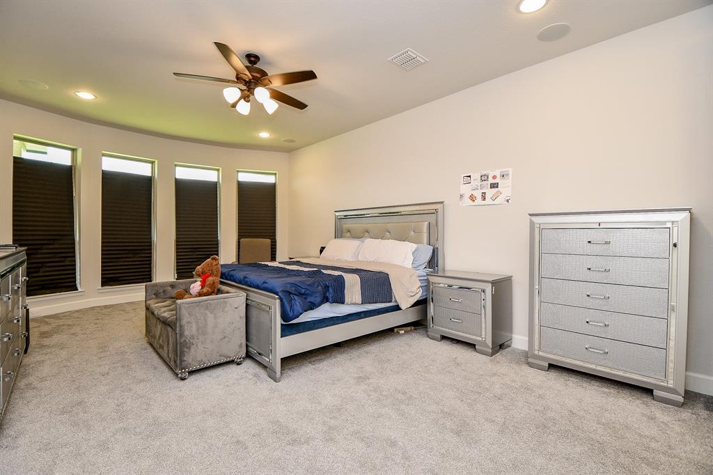 Katy, Texas 77493, United States, 5 Bedrooms Bedrooms, ,5 BathroomsBathrooms,Residential,Active,165995