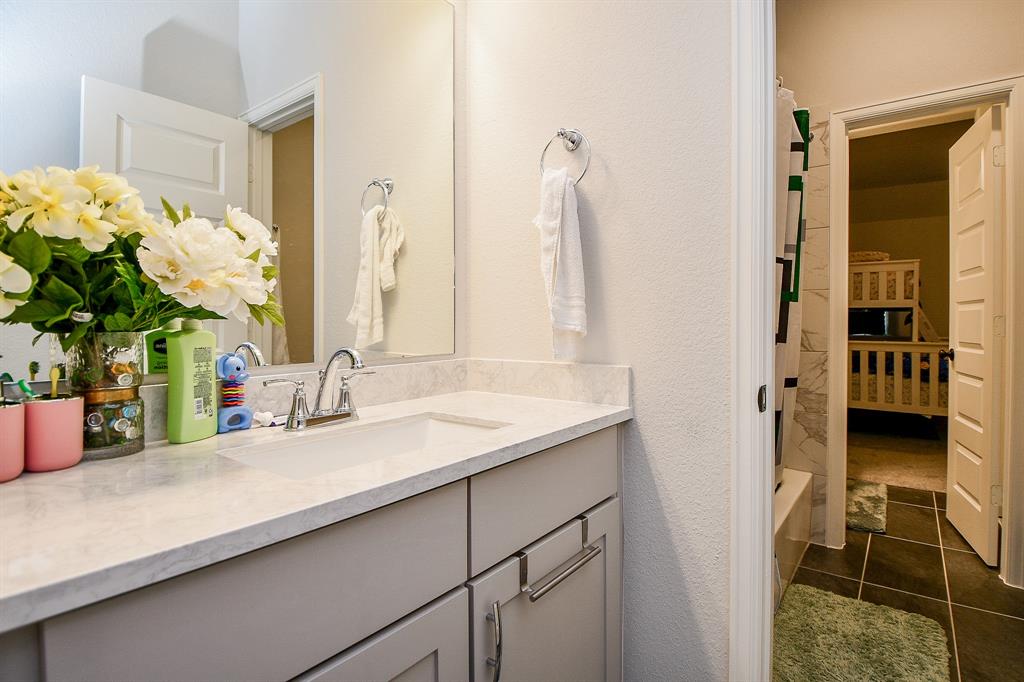 Katy, Texas 77493, United States, 5 Bedrooms Bedrooms, ,5 BathroomsBathrooms,Residential,Active,165995