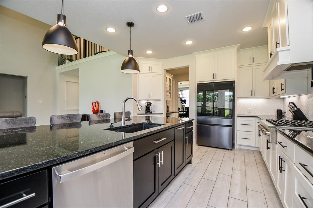 Katy, Texas 77493, United States, 5 Bedrooms Bedrooms, ,5 BathroomsBathrooms,Residential,Active,165995