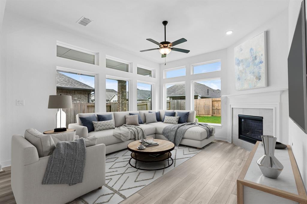 12319 Palmetto Drive