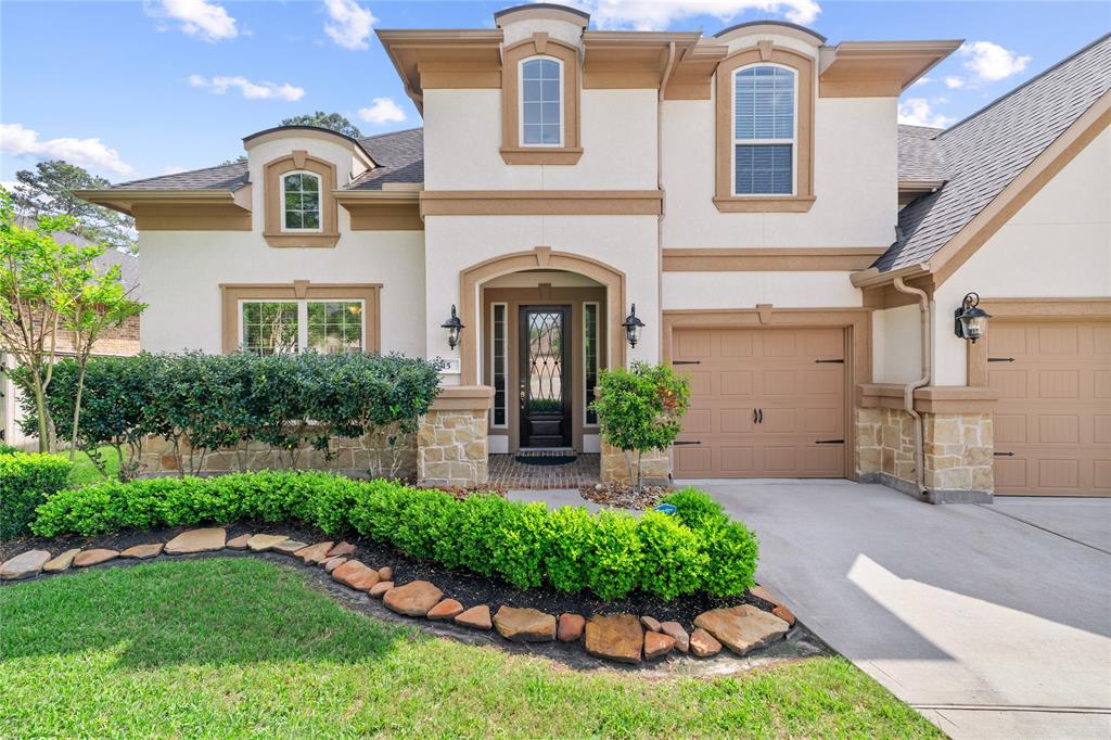 315 Lagarto Way, Pinehurst, Texas image 3