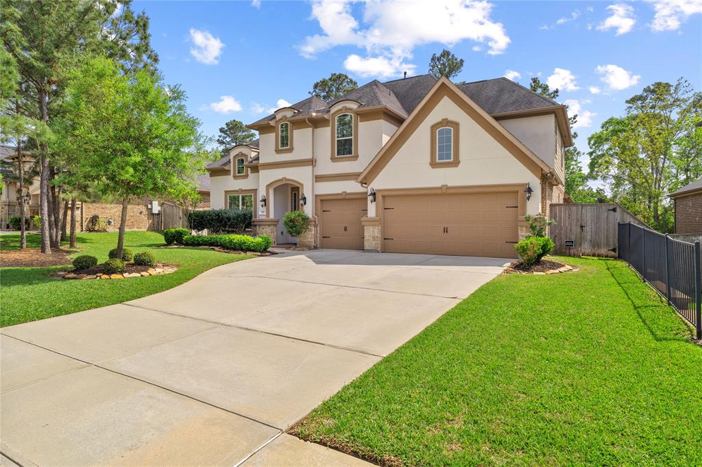 315 Lagarto Way, Pinehurst, Texas image 2