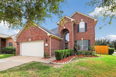 A home in Rosharon