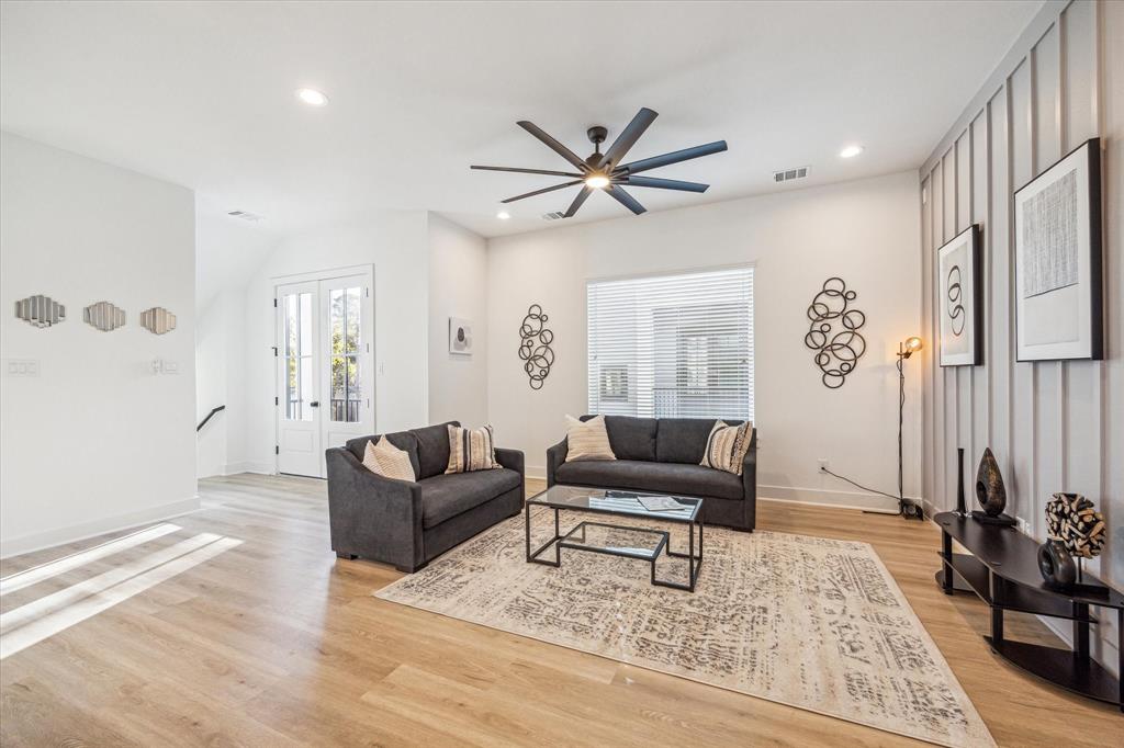 1717 W 23rd Street #C, Houston, Texas image 10