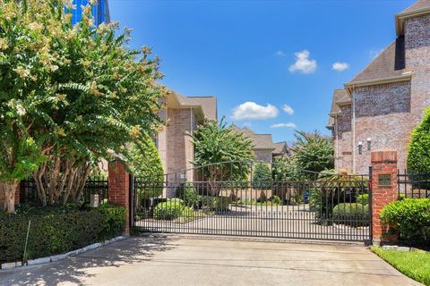 Photo of 2603 W Lane Drive #E, Houston, TX 77027 (MLS # 23404937)