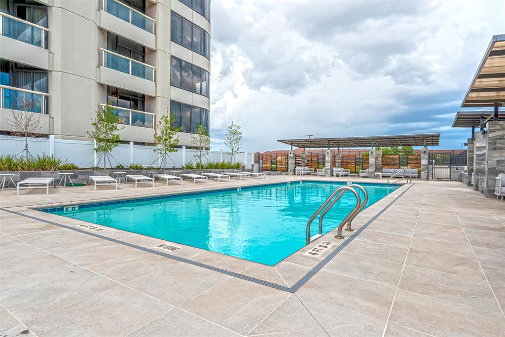1701 Hermann Drive #21A, Houston, Texas image 16