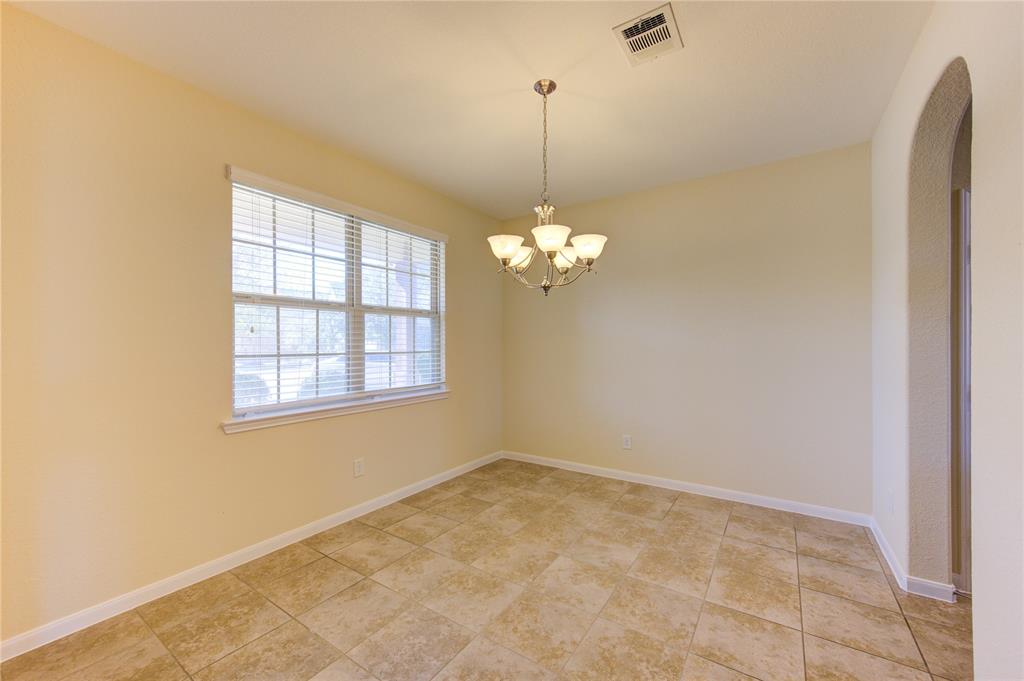 9002 Springcroft Court, Tomball, Texas image 6