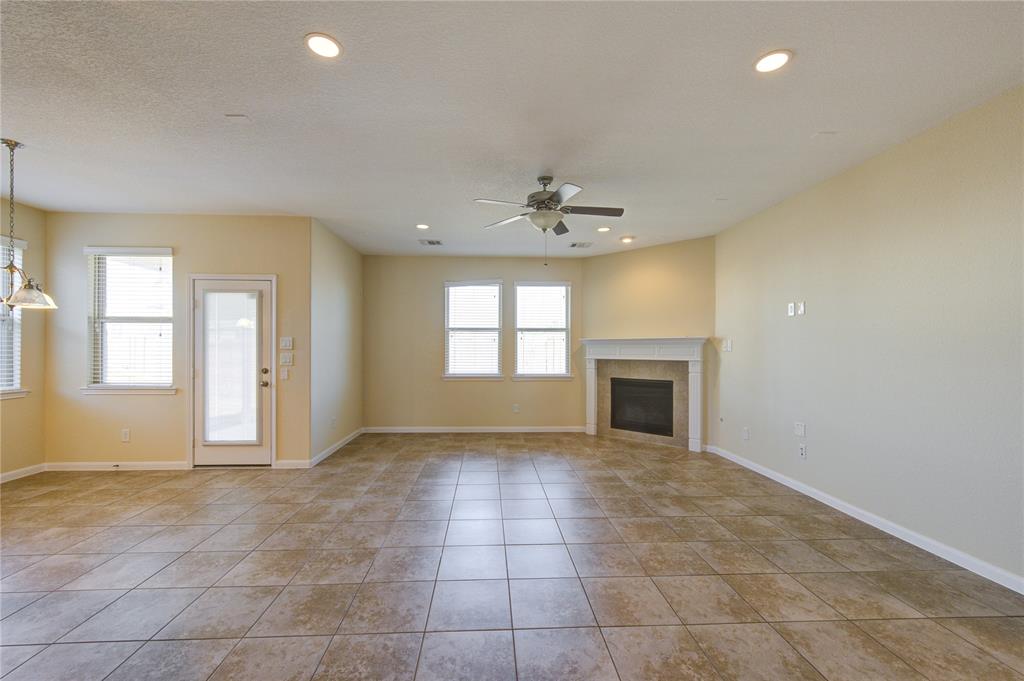 9002 Springcroft Court, Tomball, Texas image 18