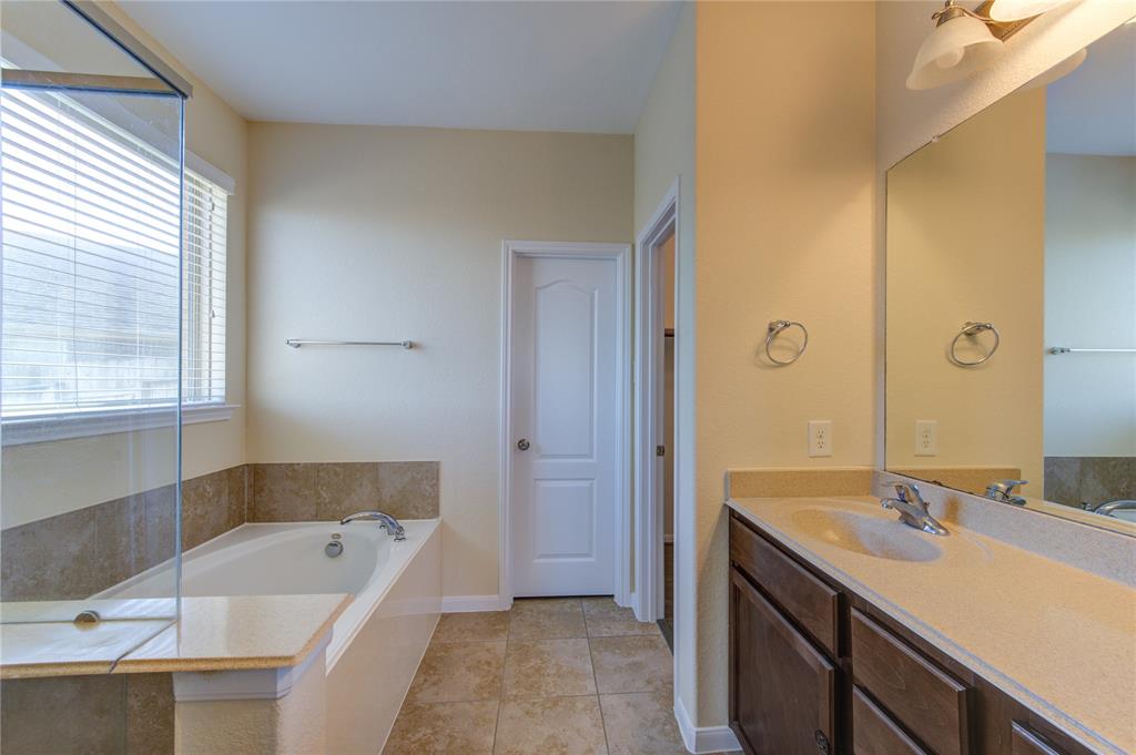 9002 Springcroft Court, Tomball, Texas image 27