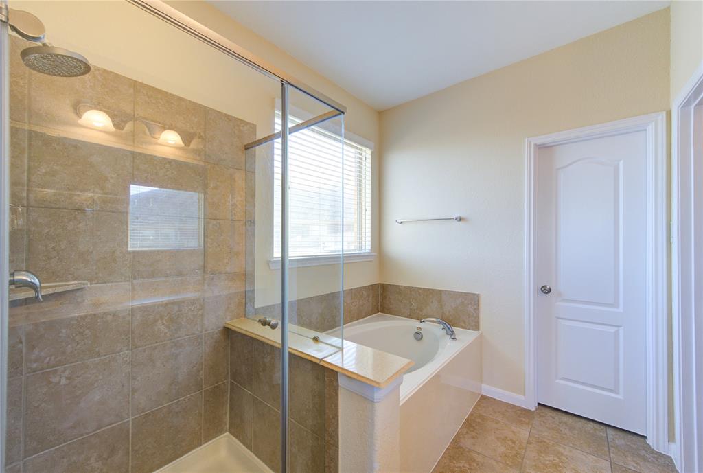 9002 Springcroft Court, Tomball, Texas image 26