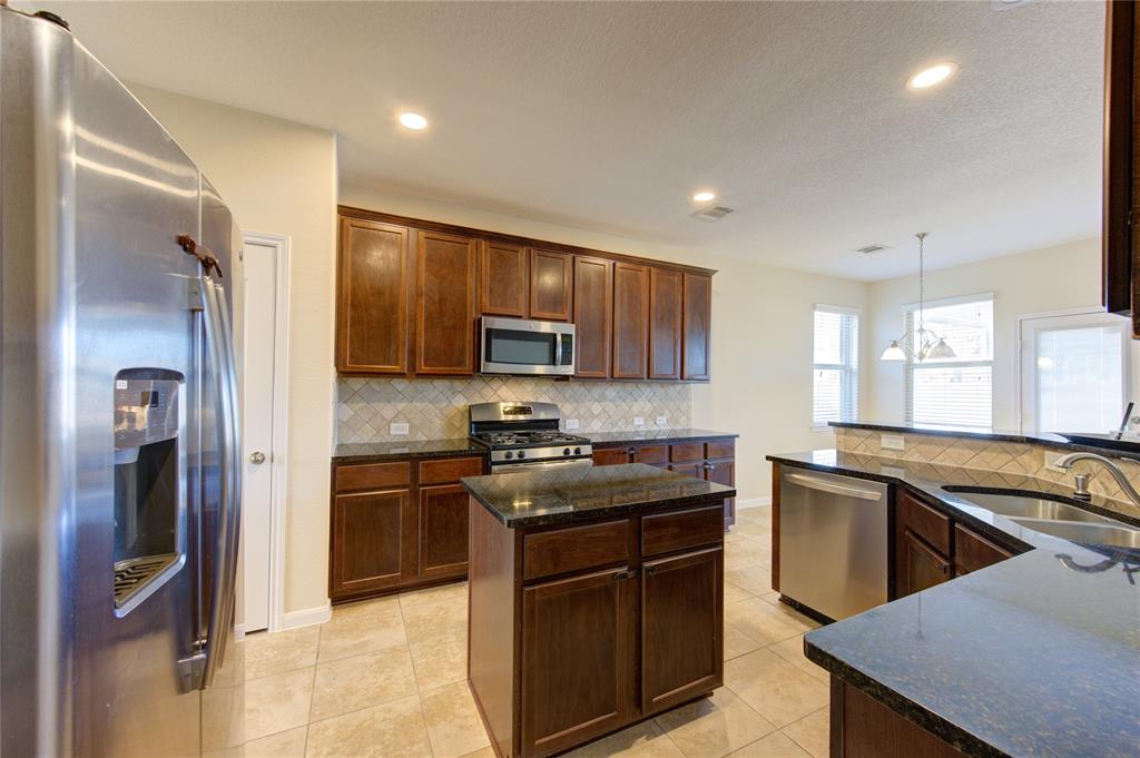9002 Springcroft Court, Tomball, Texas image 17