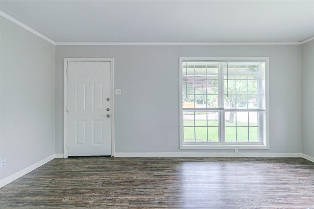 7150 Edgemoor Drive