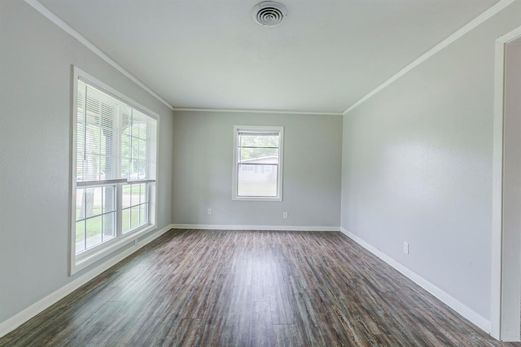 7150 Edgemoor Drive