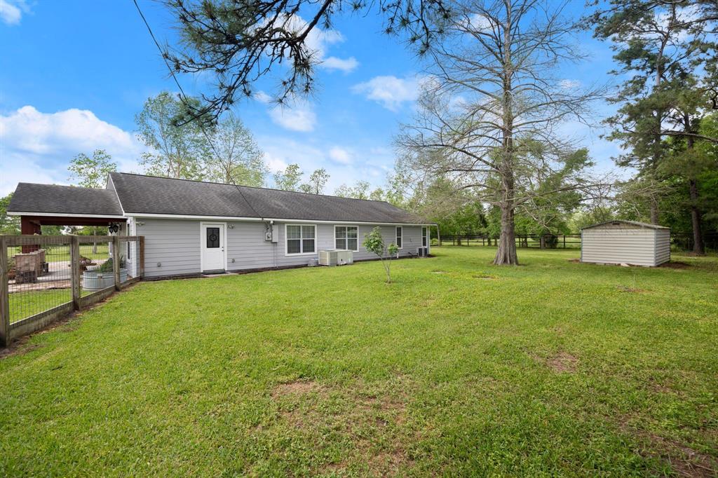 8703 County Road 48, Rosharon, Texas image 27