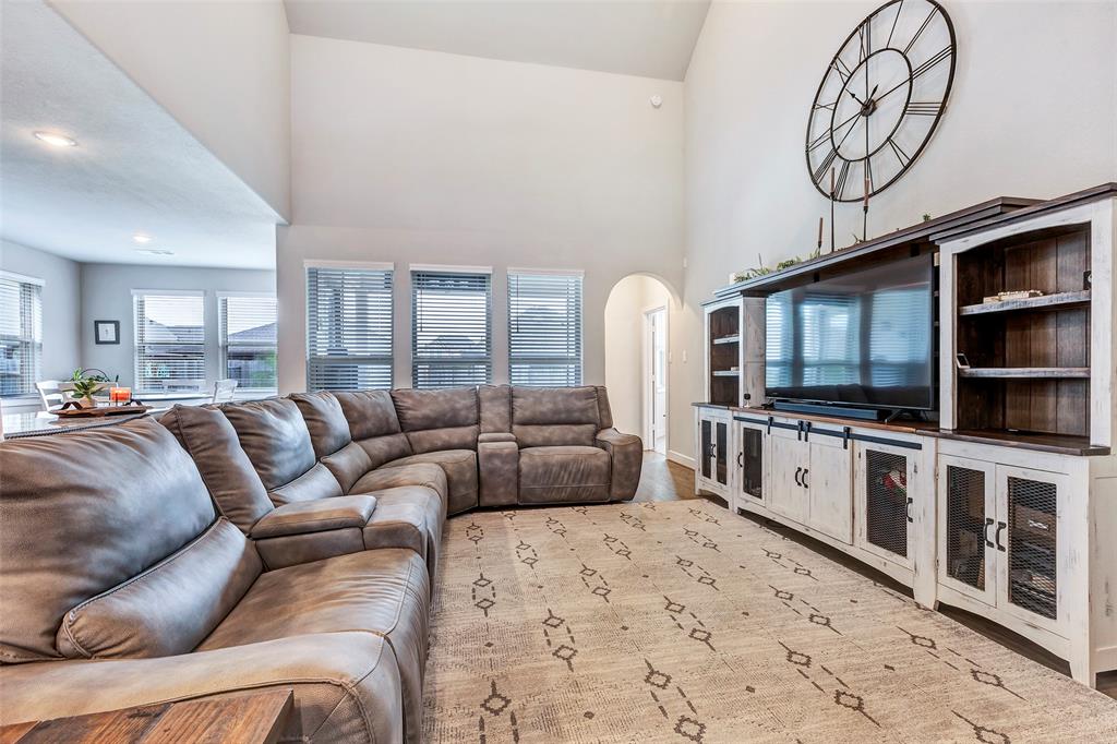 2510 Ocean Key Drive, Texas City, Texas image 11