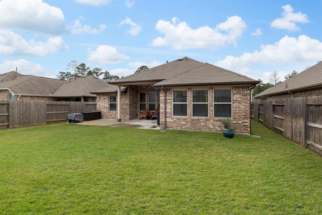 2818 Bretton Woods Drive, Conroe, Texas image 36