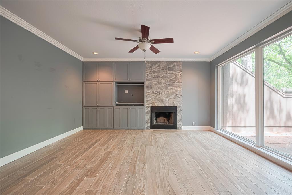 241 Litchfield Lane