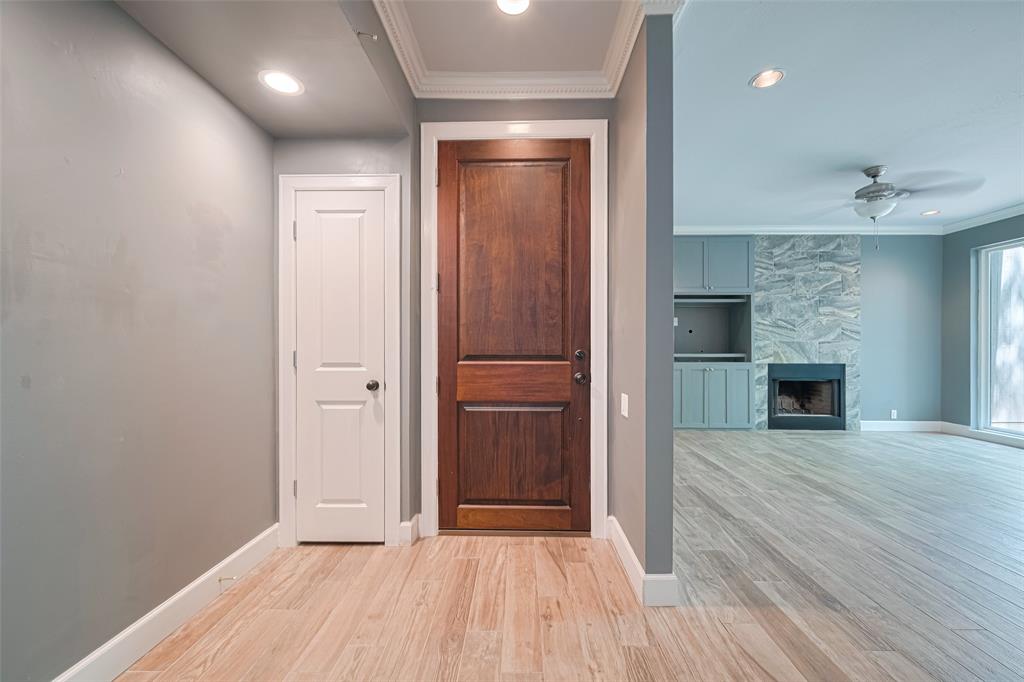 241 Litchfield Lane