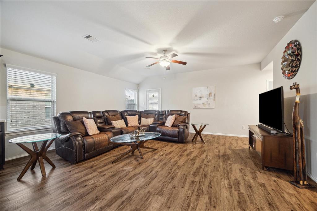 5443 Dunsmore Harbor Lane, Katy, Texas image 16