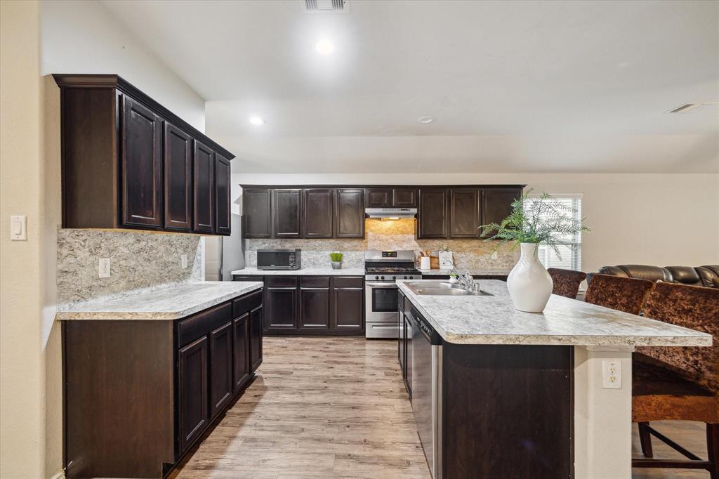 5443 Dunsmore Harbor Lane, Katy, Texas image 14