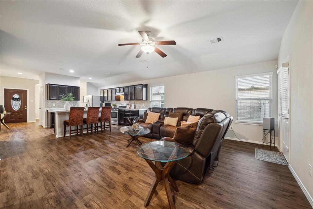 5443 Dunsmore Harbor Lane, Katy, Texas image 11